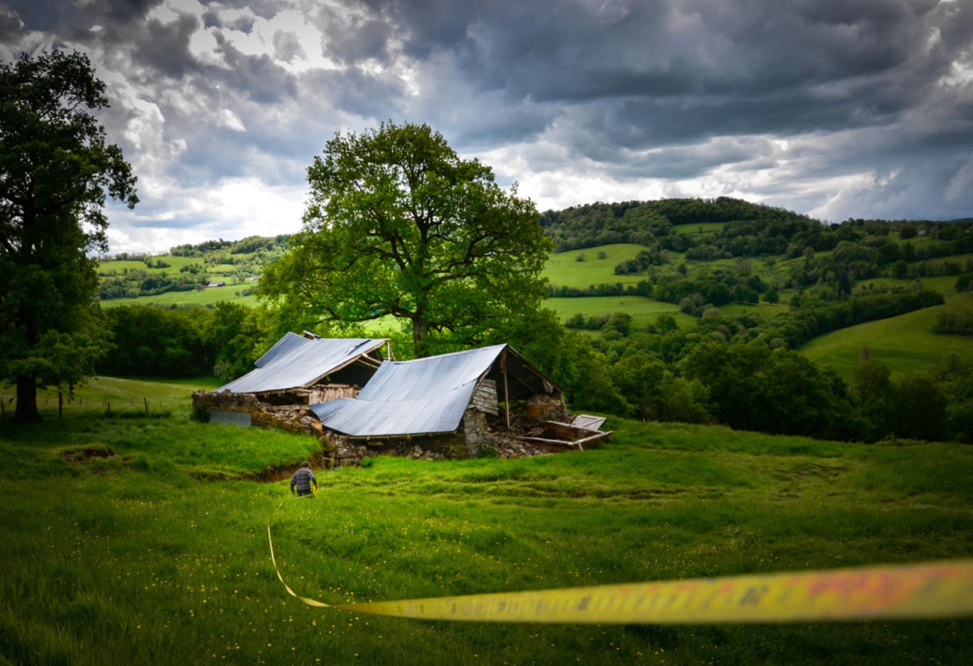Glissement de terrain à Sauvat (Cantal, 2014)
© BRGM - Gildas Noury
Glissement de terrain à Sauvat (Cantal, 2014)